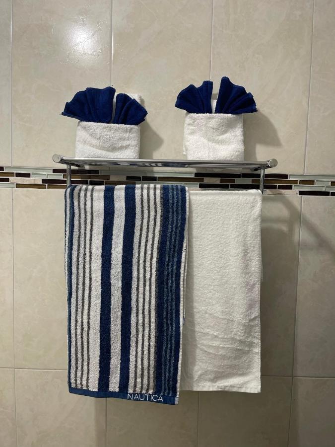 Jamrock Suites Кингстон Экстерьер фото